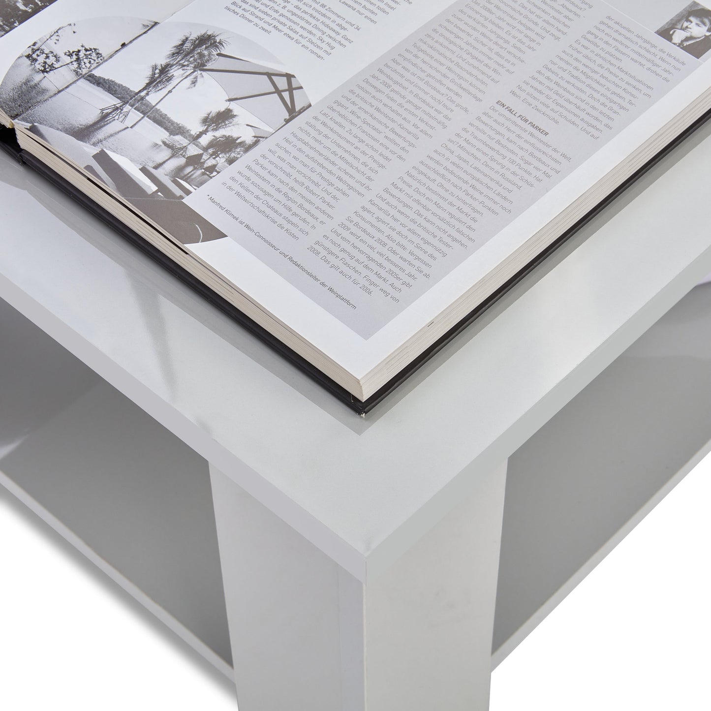 High Gloss Lift Top Coffee Table With Hidden Storage Shelf