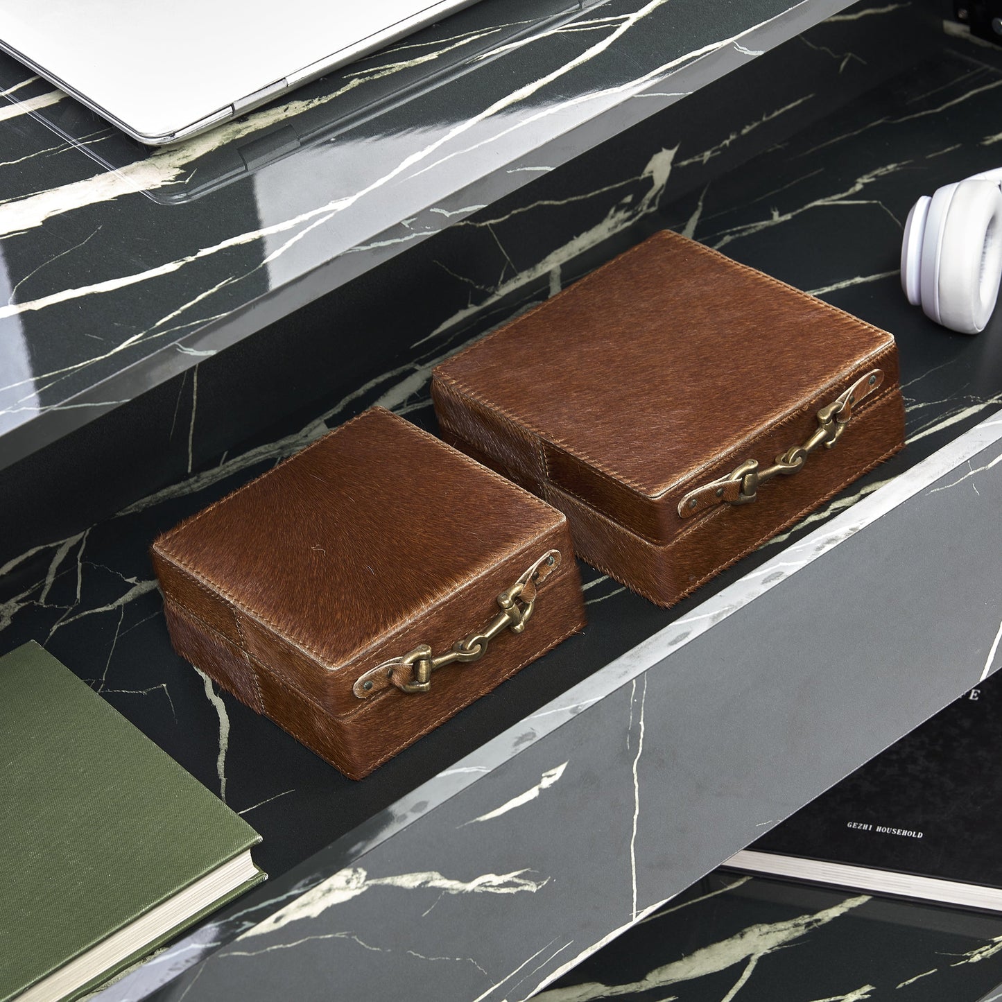 High Gloss Lift Top Coffee Table With Hidden Storage Shelf