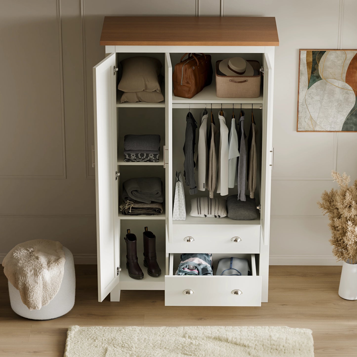 Shaker Triple Wardrobe With Drawers And Shelves